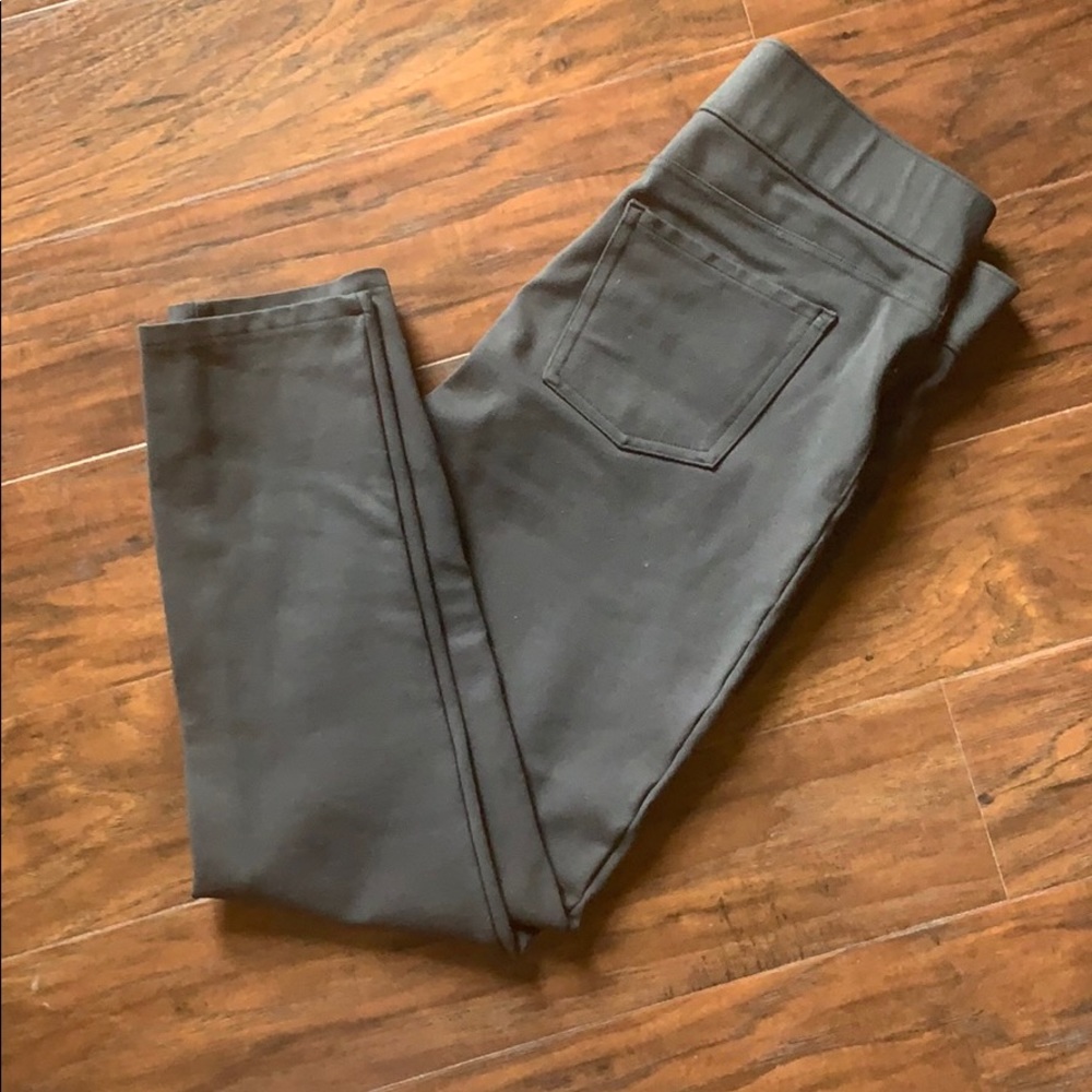 Gray Spanx leggings